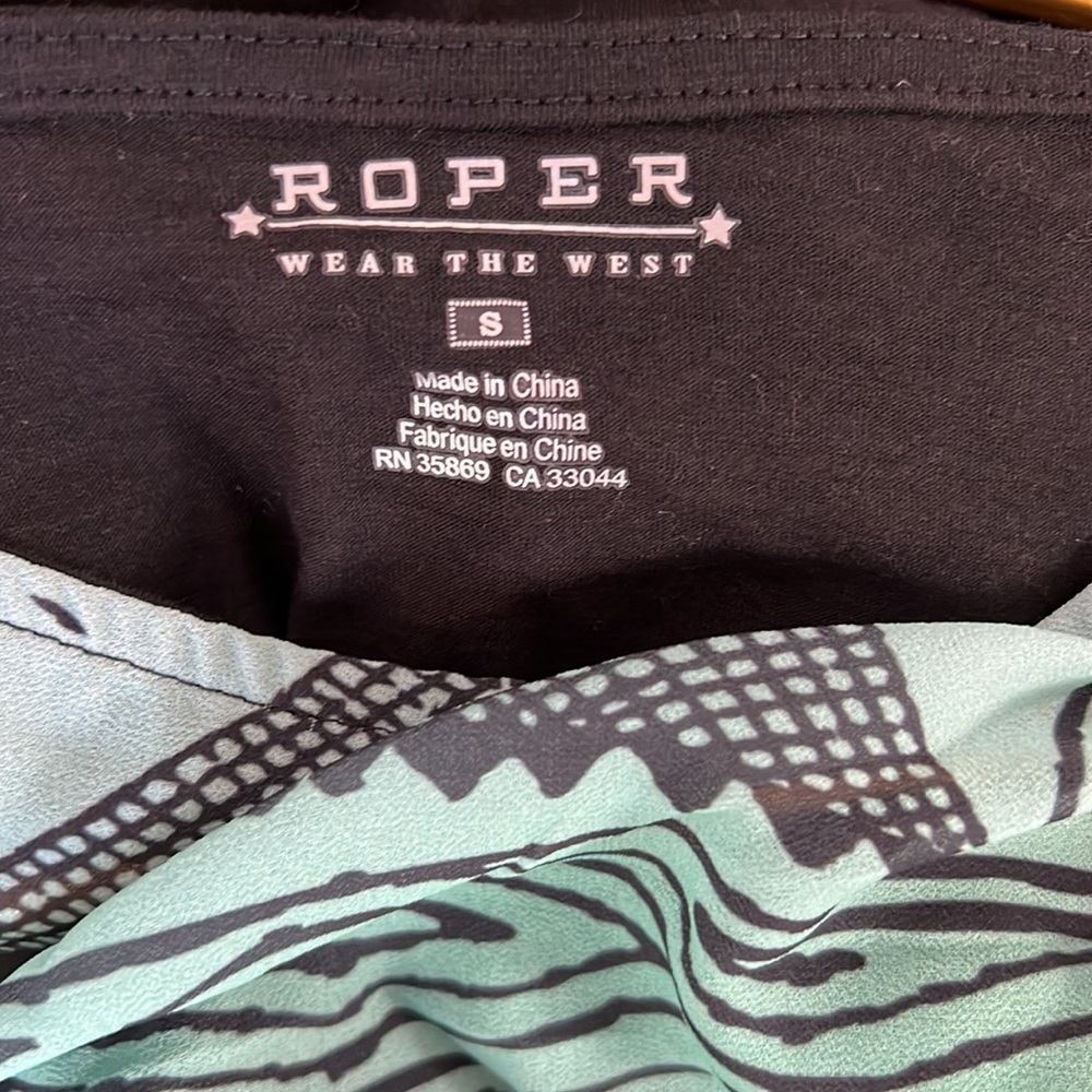 Aztec print Shirt - Picture 3 of 7